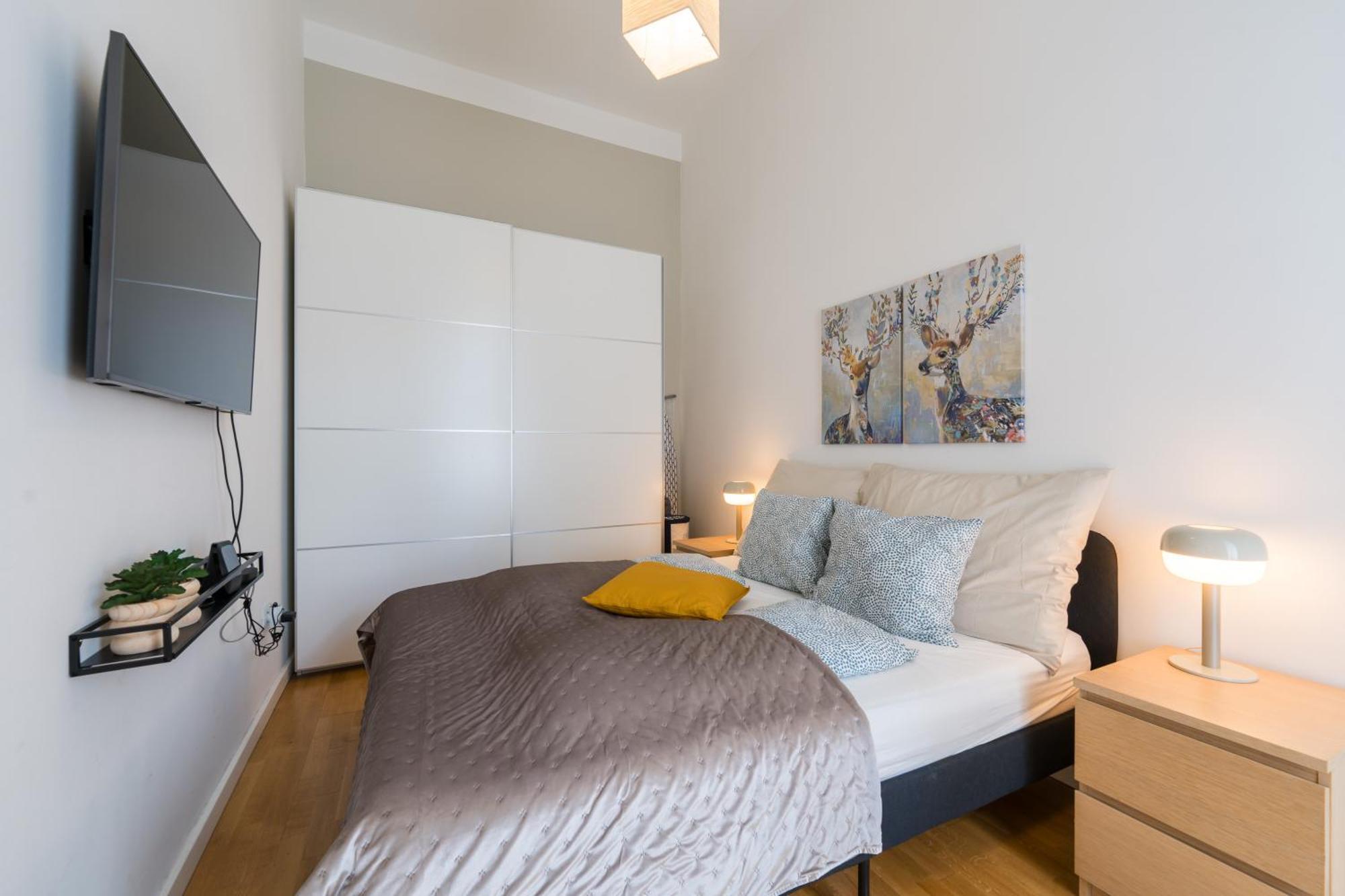 Spacious Apartment By Opera Budapest Bagian luar foto